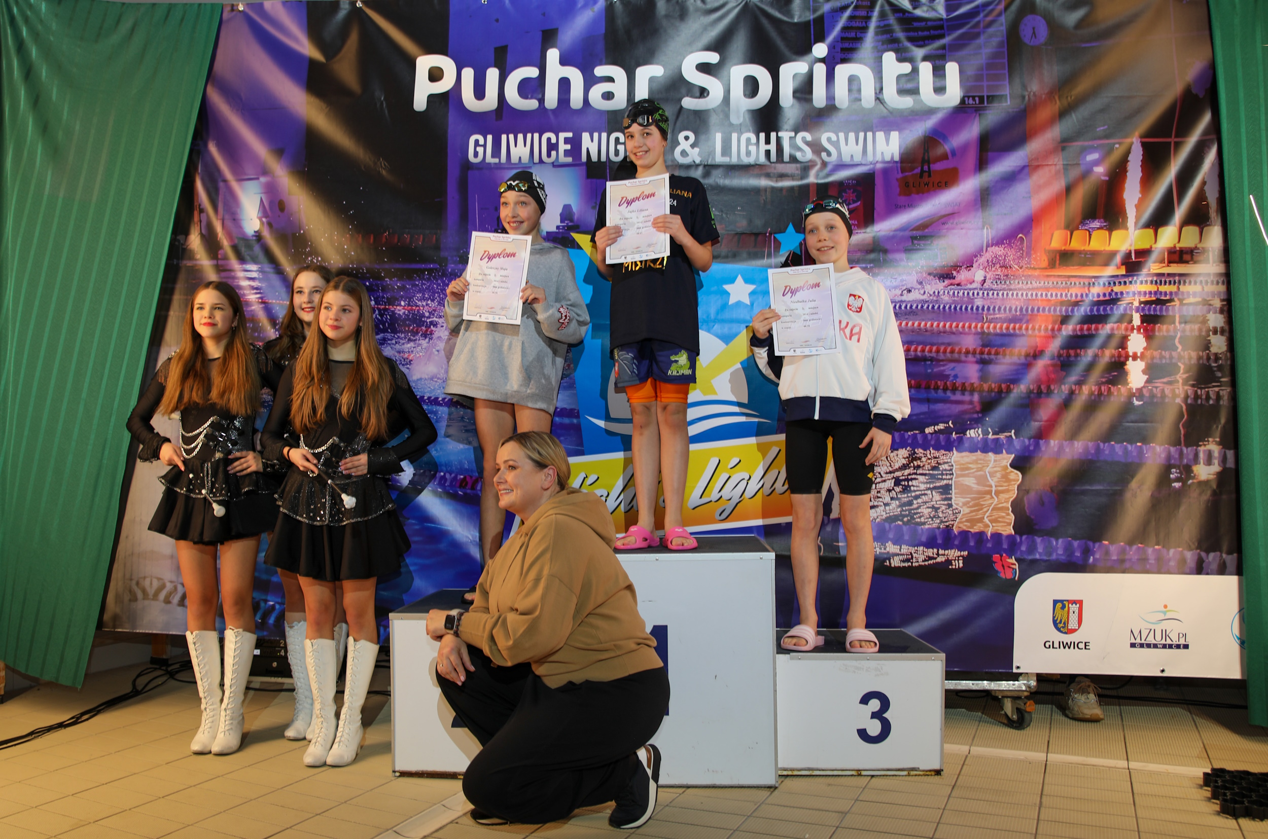 Fot. M. Biel/ Sikret Gliwice Zawodniczki na podium