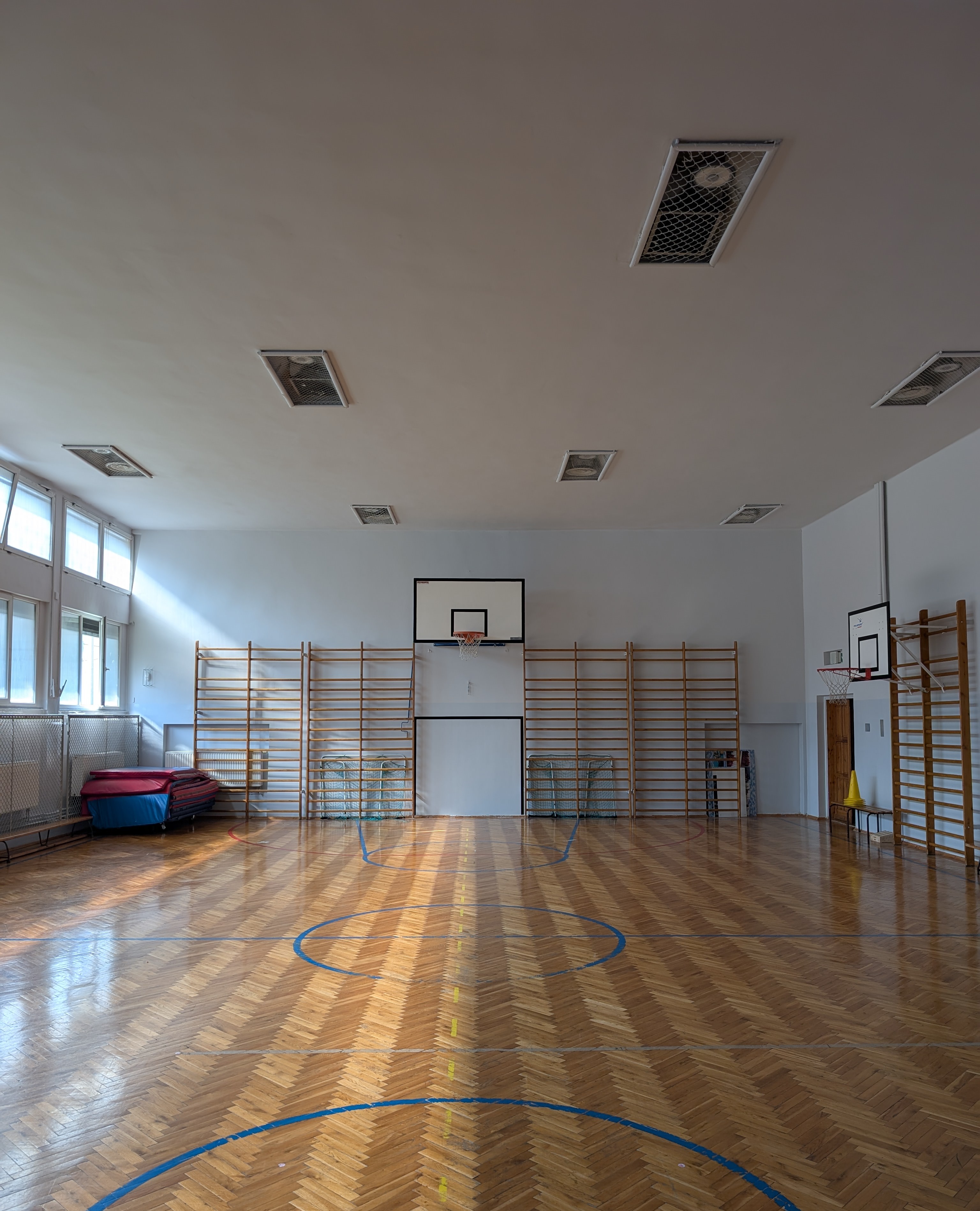 Sala gimnastyczna przy SP nr 28