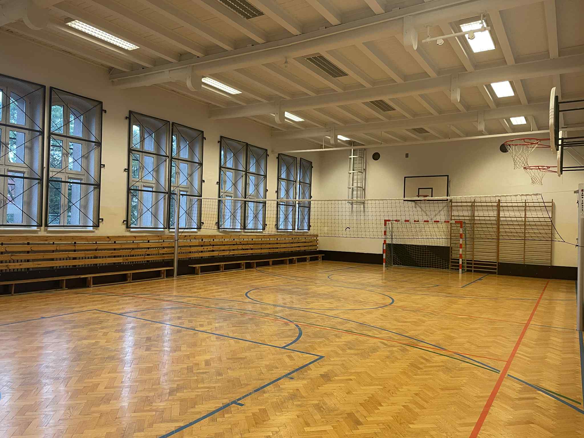 Sala gimnastyczna przy ZSP nr 10