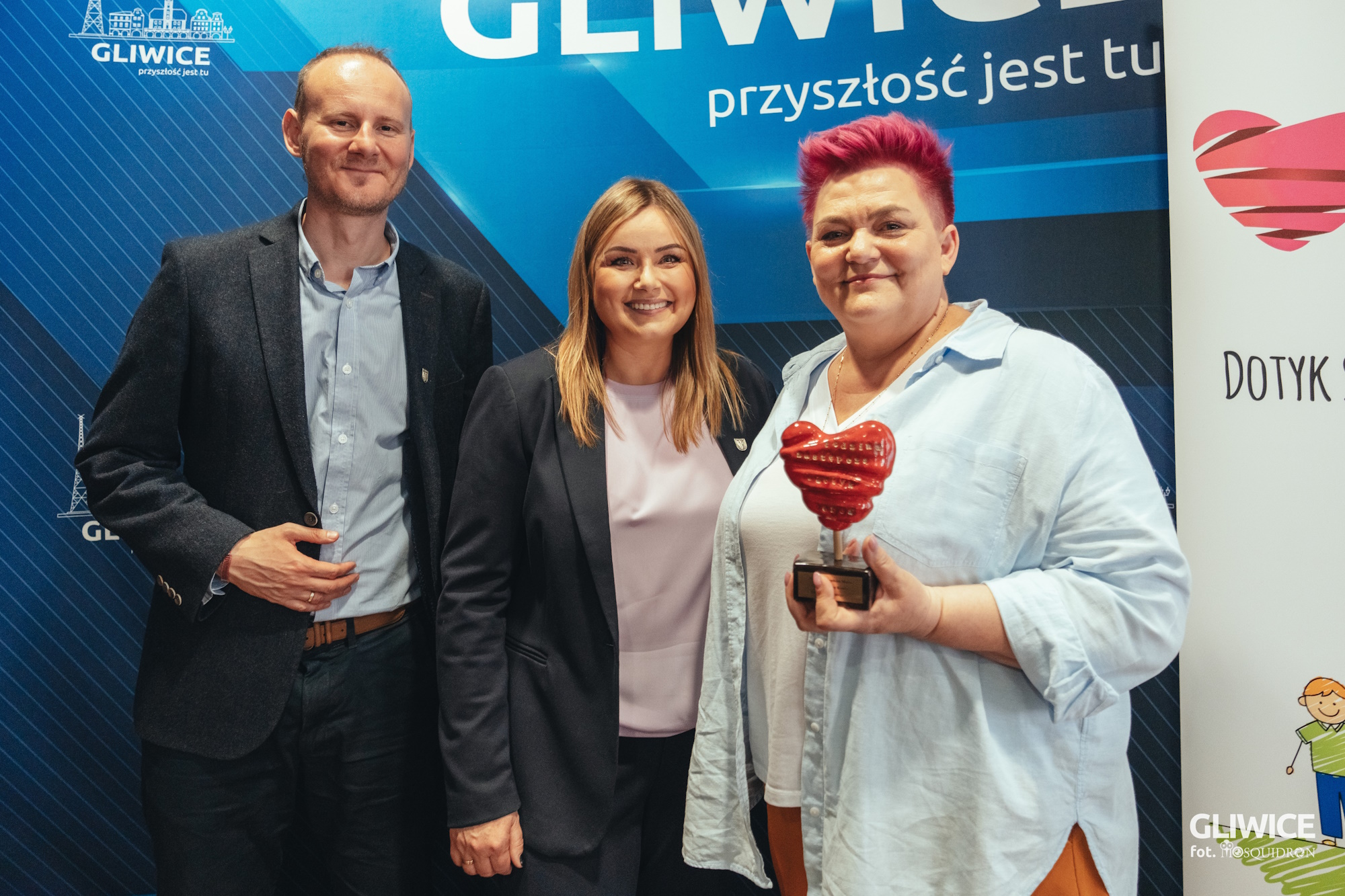 Pani Korzec z prezydent i wiceprezydentem