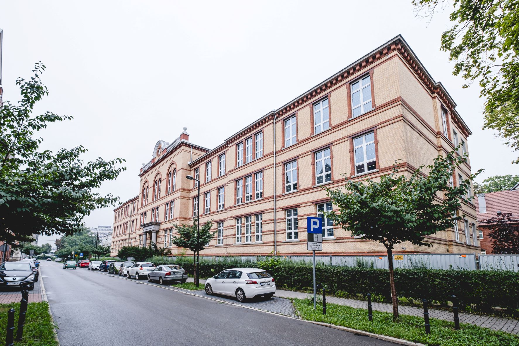 fot. M. Buksa/UM Gliwice Zdjęcie budynku szkoły