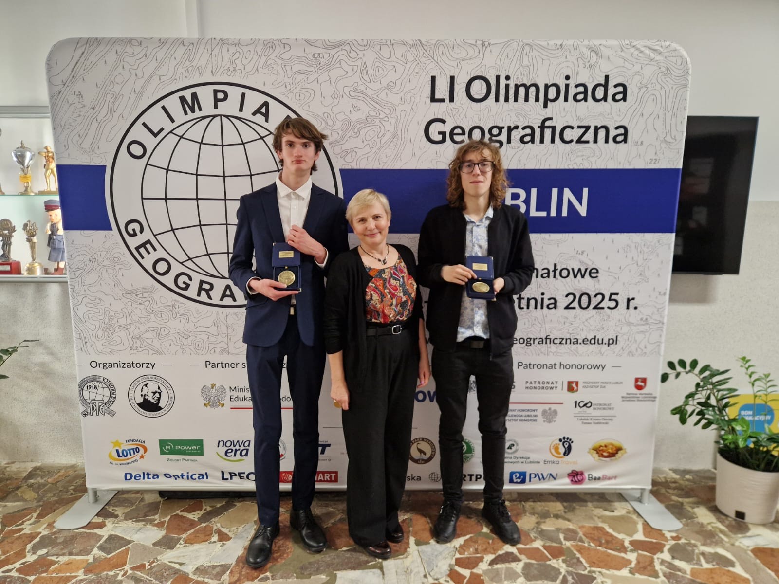 Gliwiccy laureaci LI Olimpiady Geograficznej Gliwiccy laureaci LI Olimpiady Geograficznej