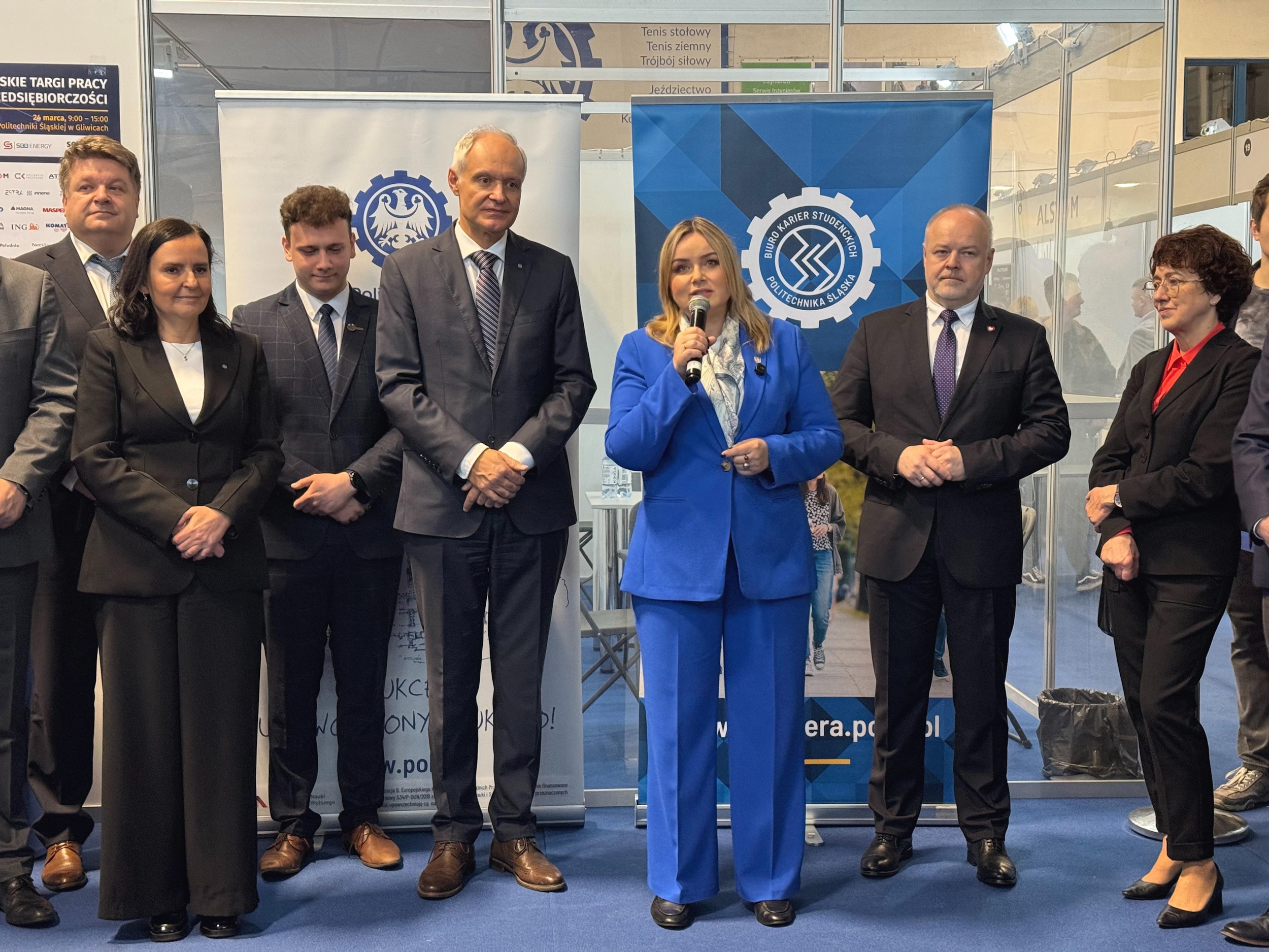 Fot. UM w Gliwicach Prezydent Gliwic, Katarzyna Kuczyńska-Budka podczas otwarcia wydarzenia