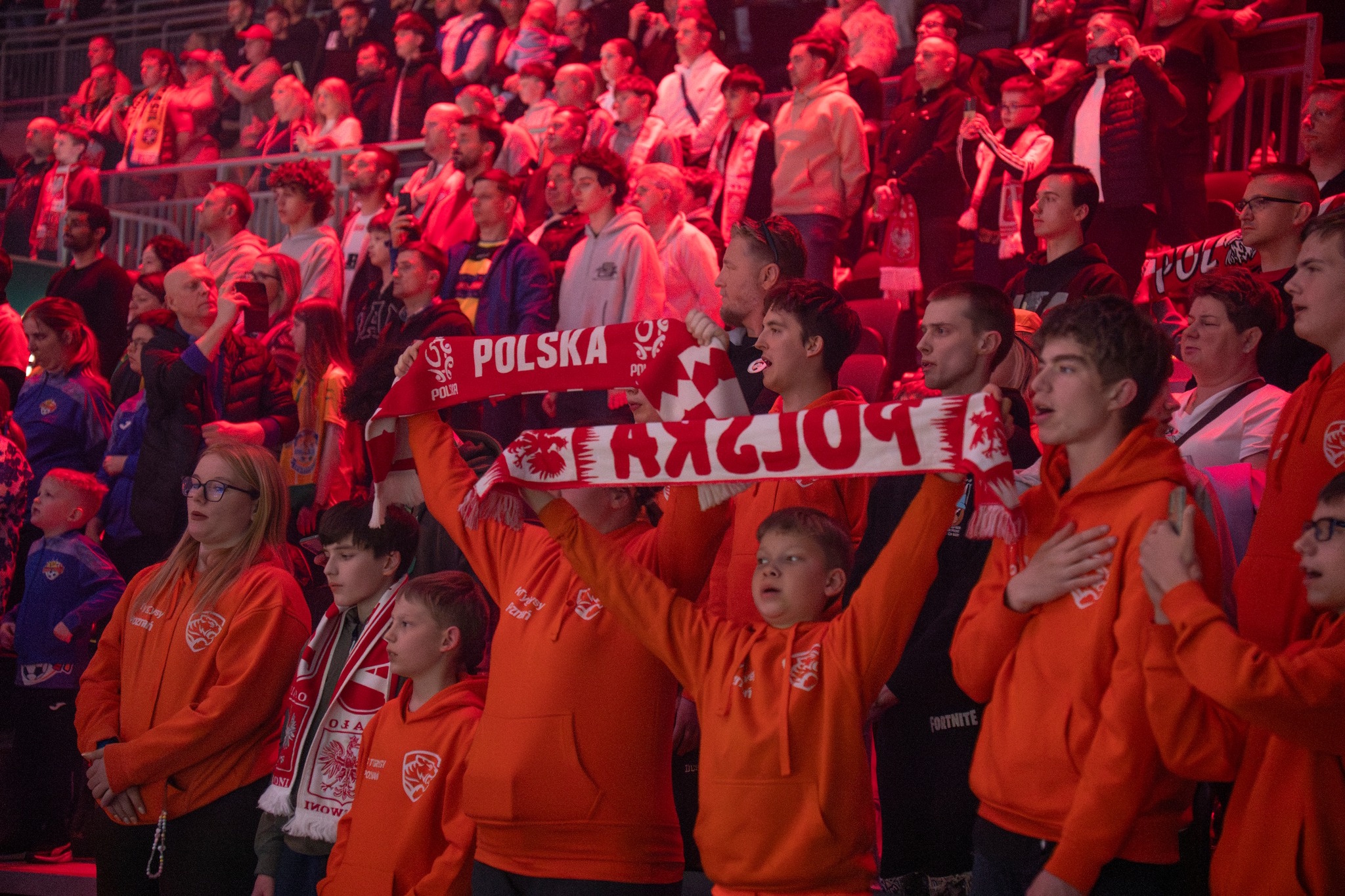 Polscy kibice na trybunach