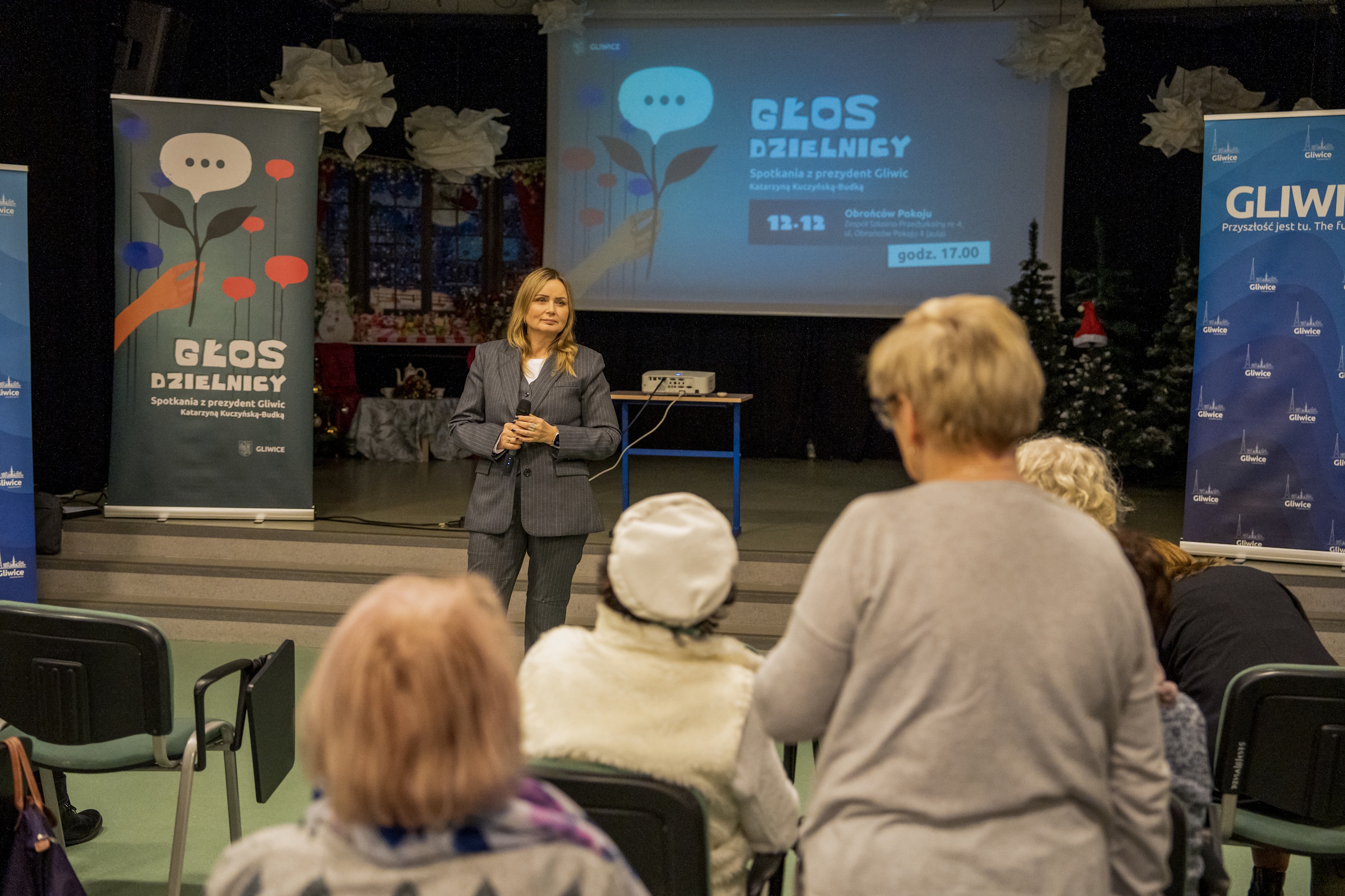 Prezydent na spotkaniu z mieszkańcami dzielnicy Obrońców Pokoju