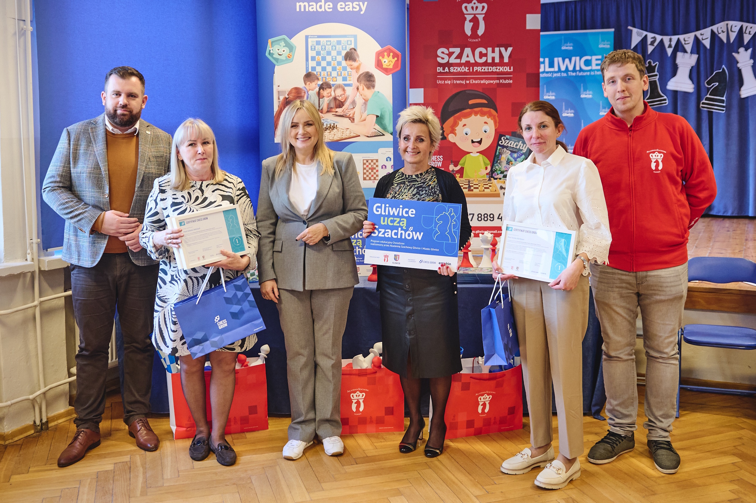 Zdjęcie grupowe z prezydent Gliwic