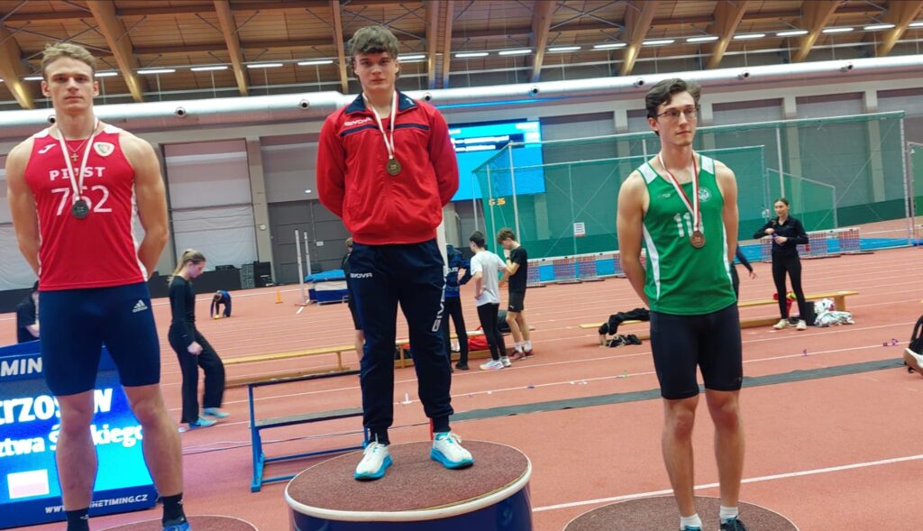 Jakub Zębaty i Mateusz Tomanek na podium