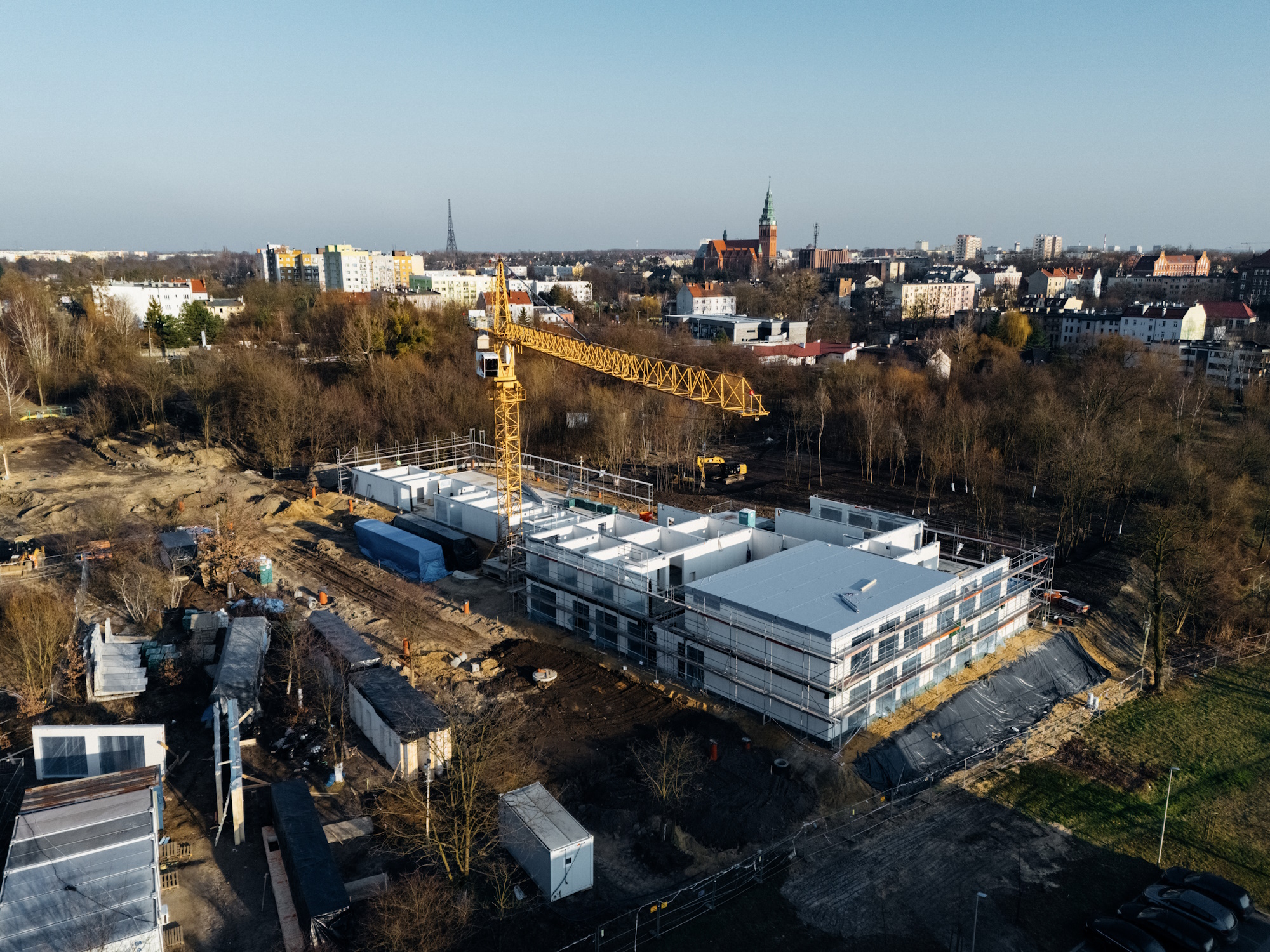 betonowa konstrukcja budynku z lotu ptaka