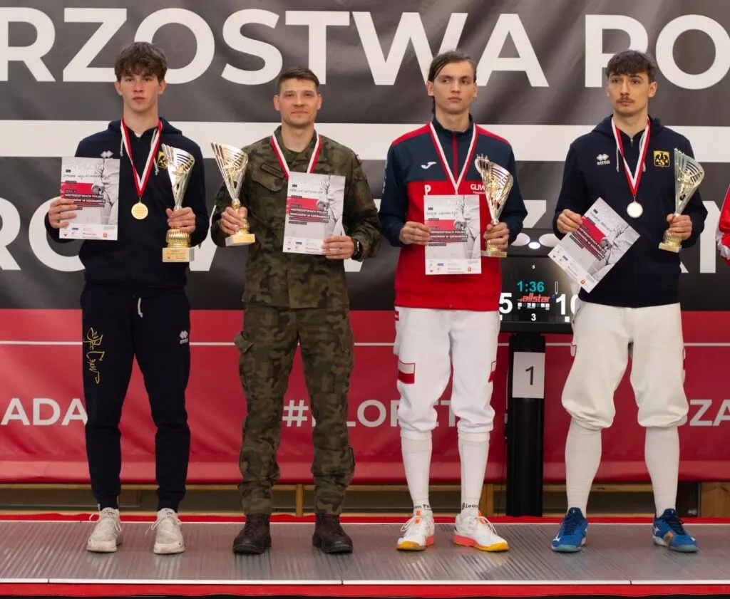 Gliwiczanie brązowymi medalistami Mistrzostw Polski seniorów w szermierce